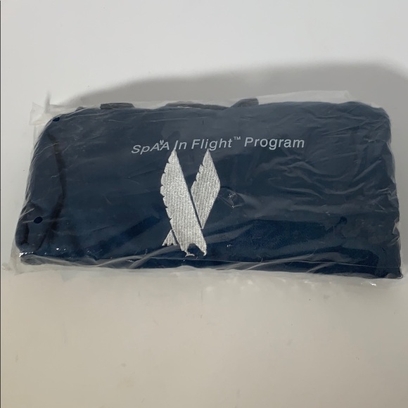 american airlines toiletries